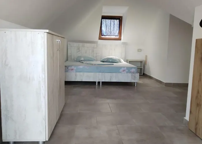 Sandra&rebecut * 2 Mai