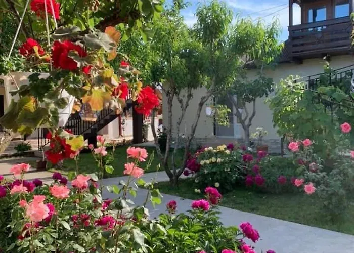 Sandra&rebecut شقة